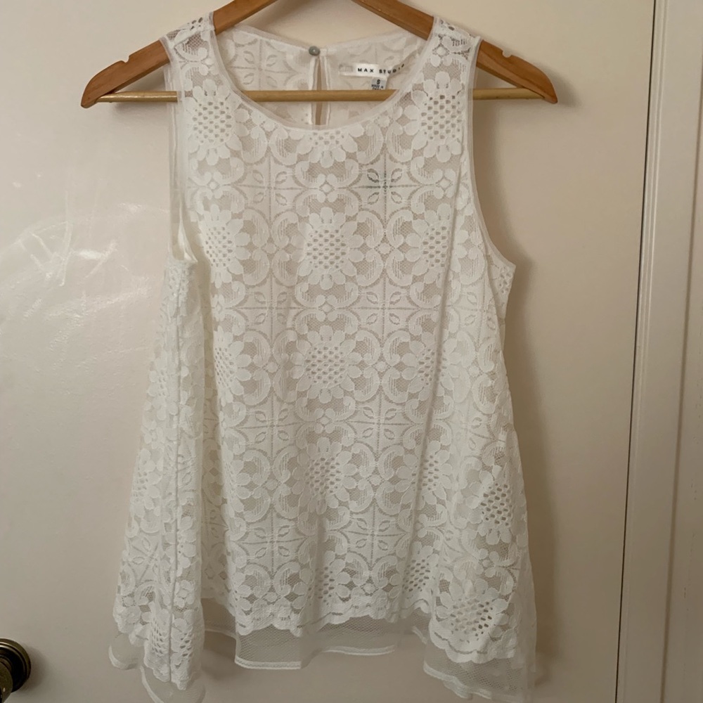 Max Studio Ivory lace tank